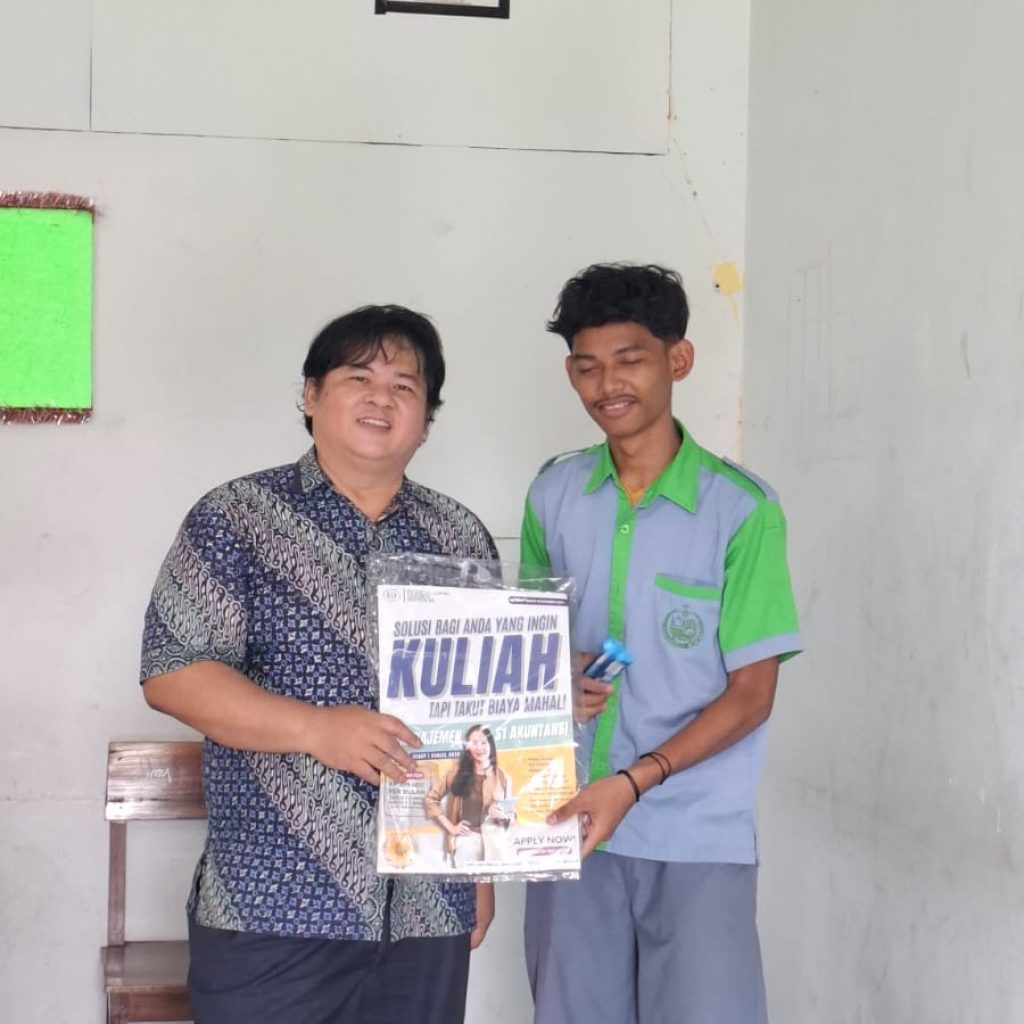 kunjungan smk multimedia mandiri tkj
